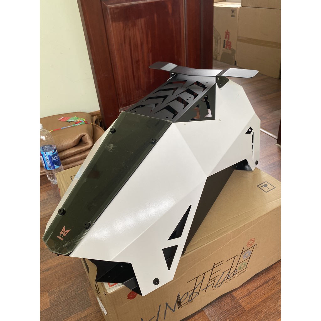 Vỏ case - Vỏ Máy Tính Mô Hình Siêu Xe Diablo