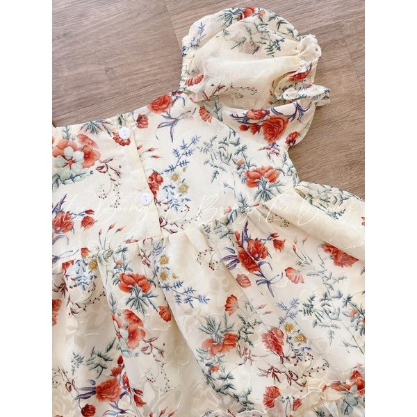 VB264 -  VÁY BÉ GÁI MÀU BE NỀN HOA CAM CHUN TAY