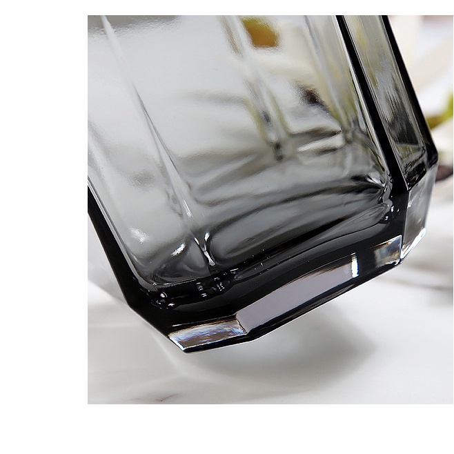 Lọ hoa decor thuỷ tinh xám đen cao cấp Qshop Decor , bình hoa trang trí phòng khách để bàn làm việc đẹp sang trọng