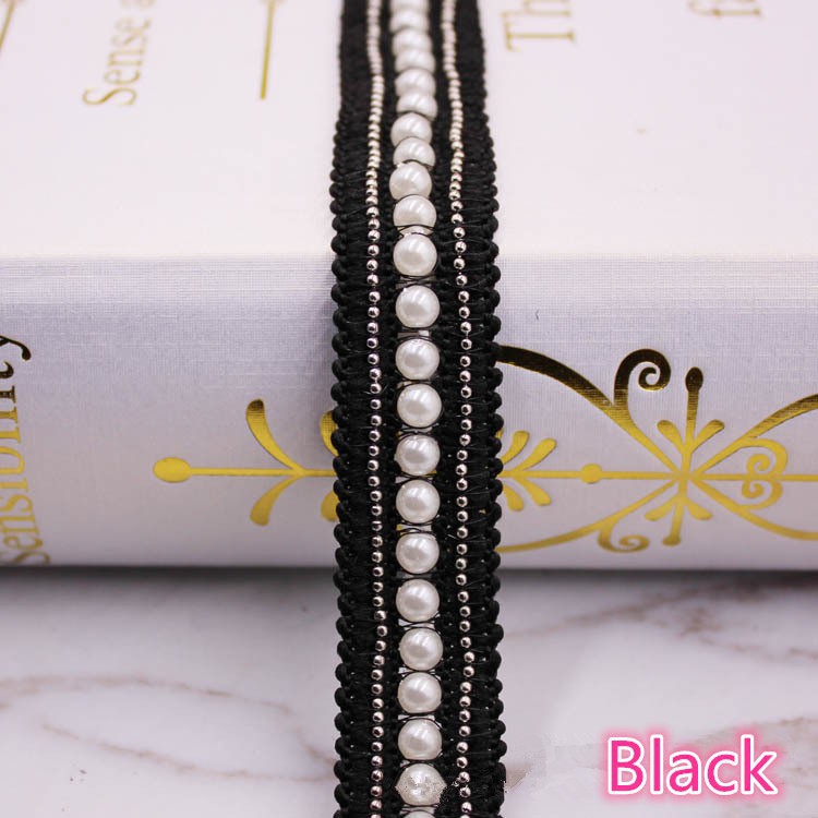 Dây ren đính ngọc trai phong cách thời trang tinh tế