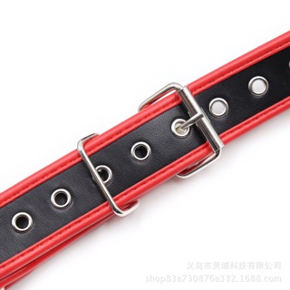 Đai da đeo ngực đen đỏ