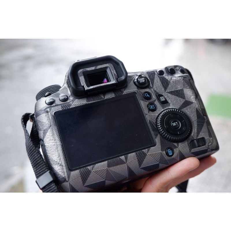 miếng dán Skin 3M dán full body cho máy ảnh canon 6D , 6D2