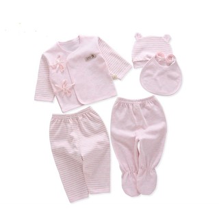 Set 5 món đồ sơ sinh cho bé