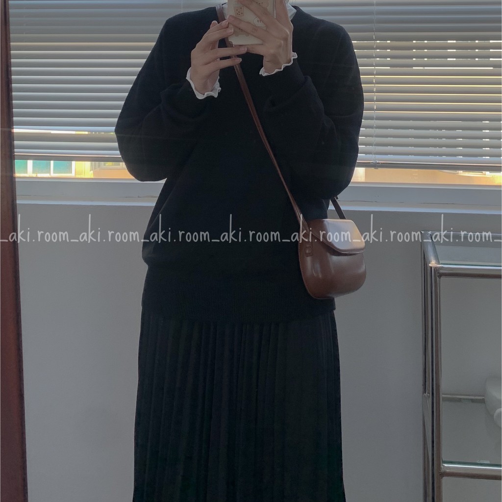 Áo len trơn chất mềm mịn cổ tim viền dọc tay cổ | BigBuy360 - bigbuy360.vn