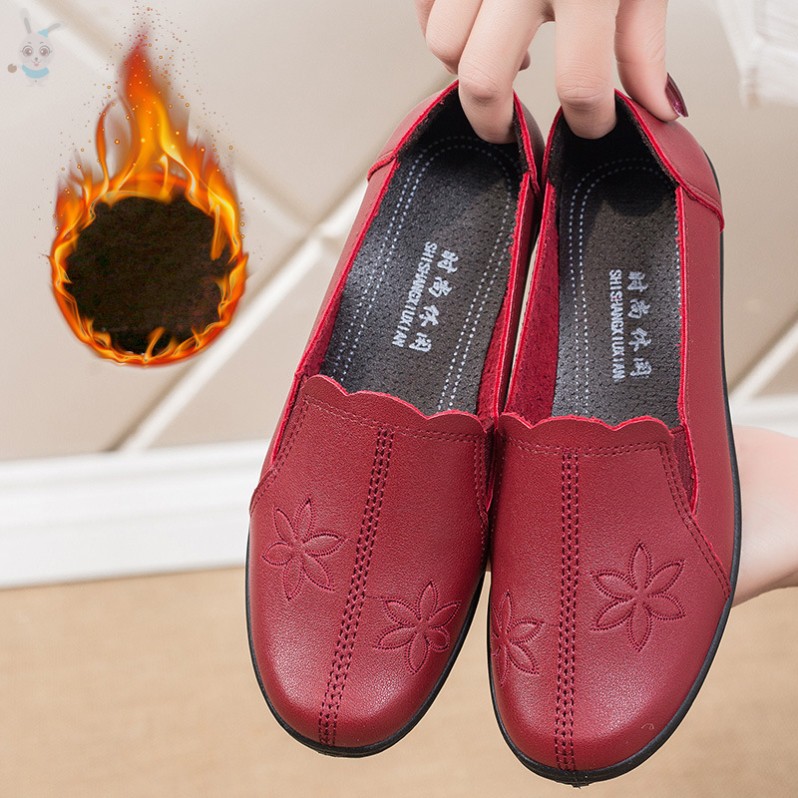 Giày Lười Đế Mềm Chống Trượt Thoải Mái Cho Nữ Trung Niên | BigBuy360 - bigbuy360.vn