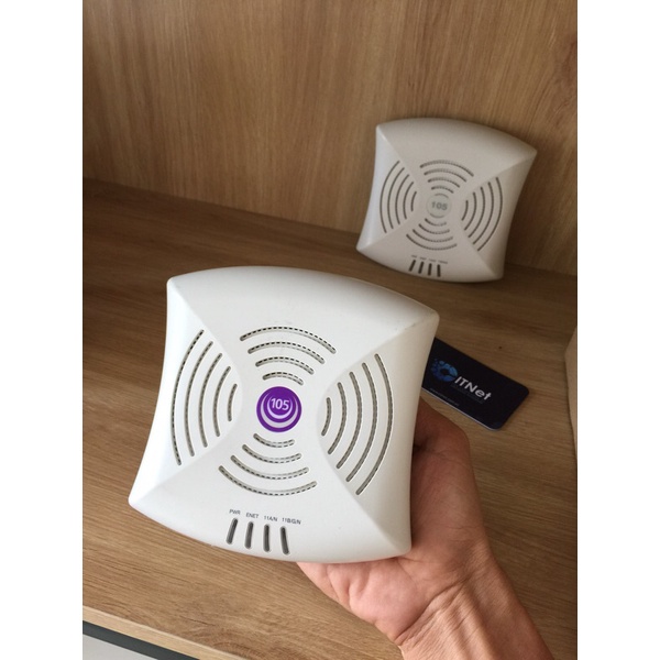 Bộ phát wifi Aruba 105  chuẩn N, hai băng tần, tính năng MESH vs ROAMING