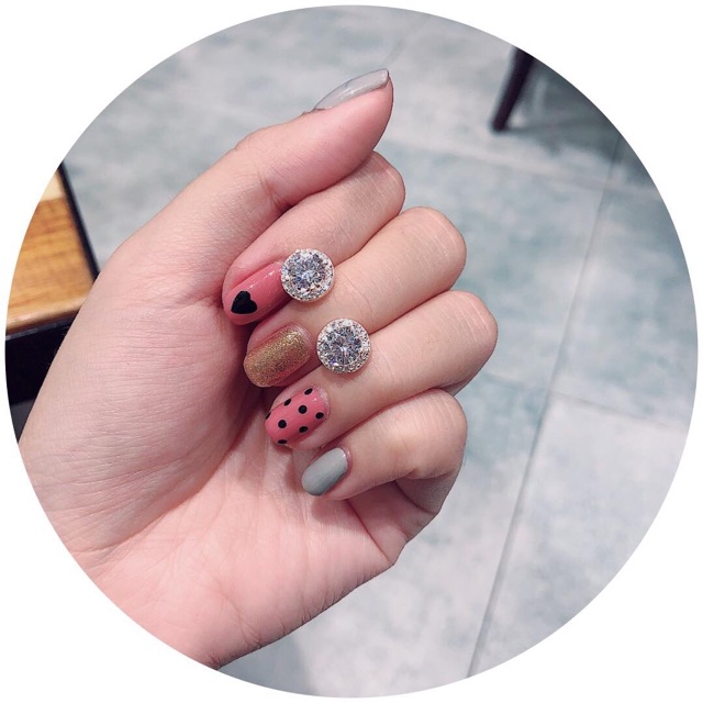 Bông tai đá tròn tấm (xoàn nụ) Bạc Ý