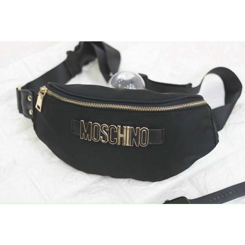 Túi moschino bumbag