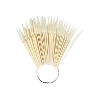 Móng que nhọn sơn mẫu Nails