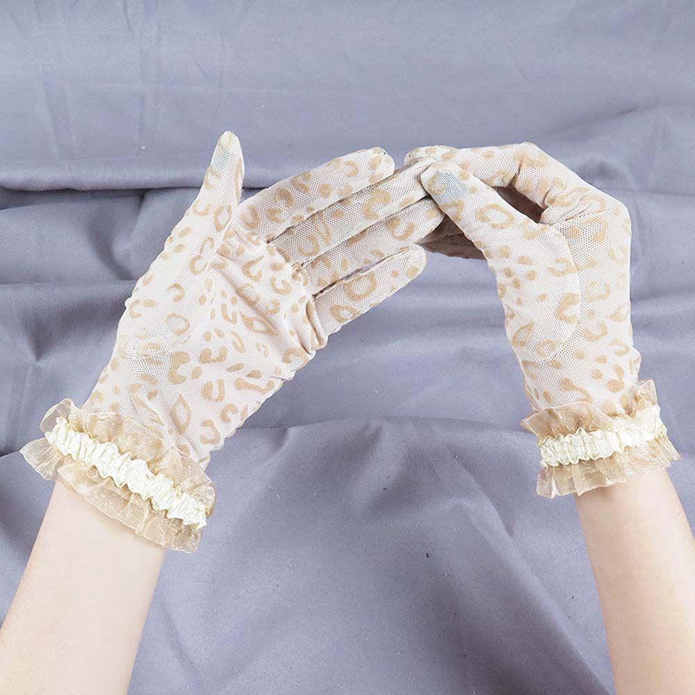 Đôi Găng Tay Lưới Xỏ Ngón Họa Tiết Da Báo Cá Tính