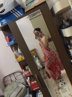 Váy thổ cẩm hở lưng (300 + 5k phí shopee )