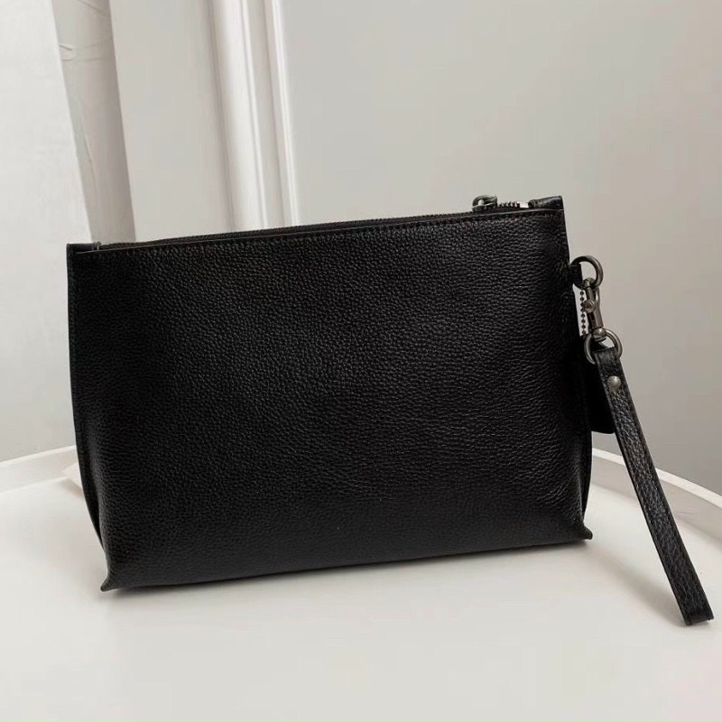Clutch Coach da thật bền đẹp cho nam có móc xách
