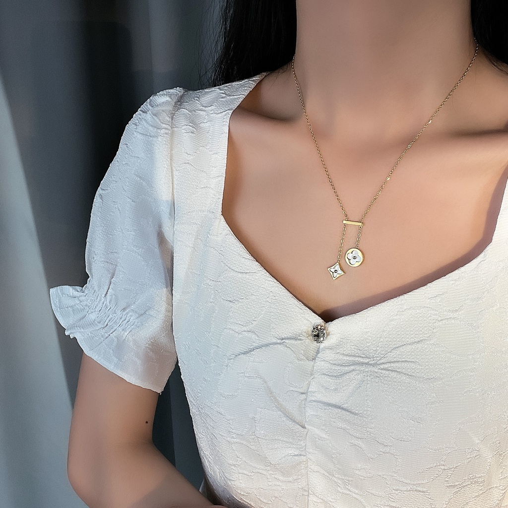 Vòng cổ Thép Titan Mặt Cỏ Bốn Lá Thời Trang Cho Nữ