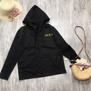 Áo khoác kaki lưng đầu sói