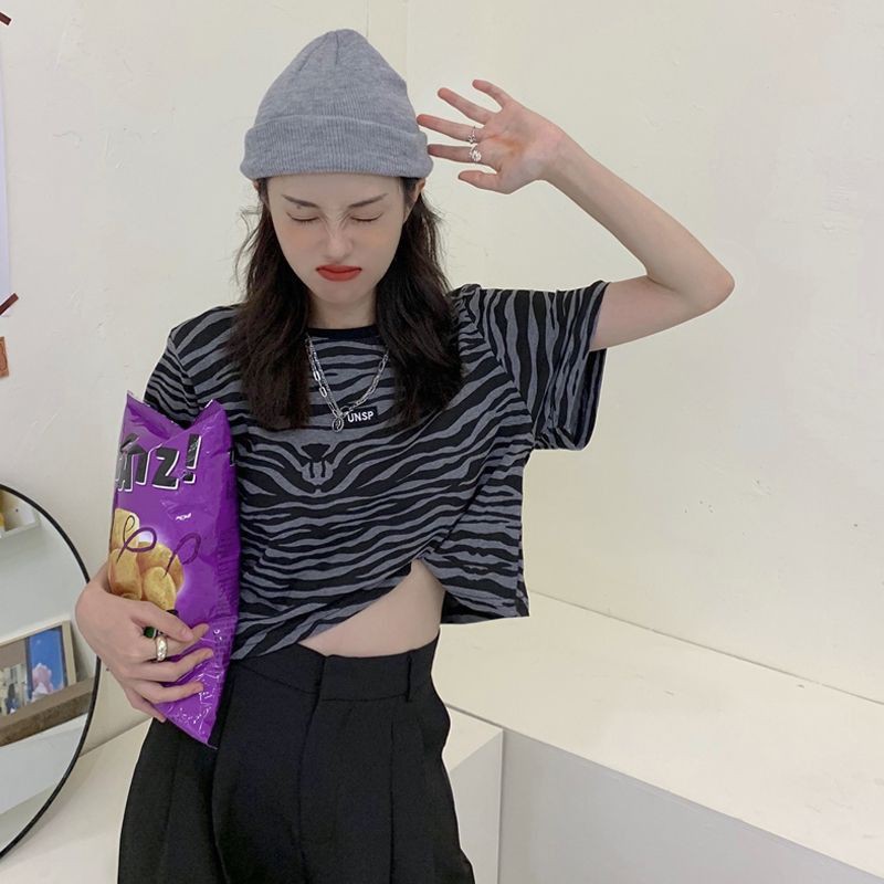 (order) áo thun crop top ngựa vằn QC kèm hình thật