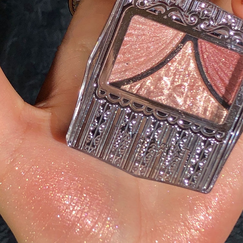 Đá Hạnh Nhân!Bảng Phấn Mắt Ba Màu Tông Đất Năm 2021 1216 | BigBuy360 - bigbuy360.vn