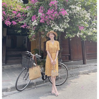 Váy hoa nhí cổ wrap