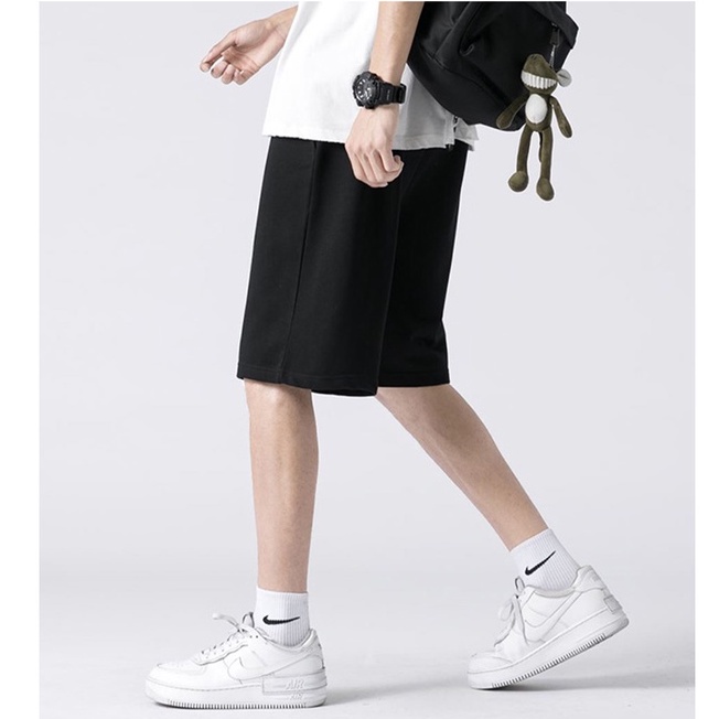 Quần short nam Qthouse ,quần đùi nam trơn mặc nhà thể thao ống rộng hai màu đen trắng