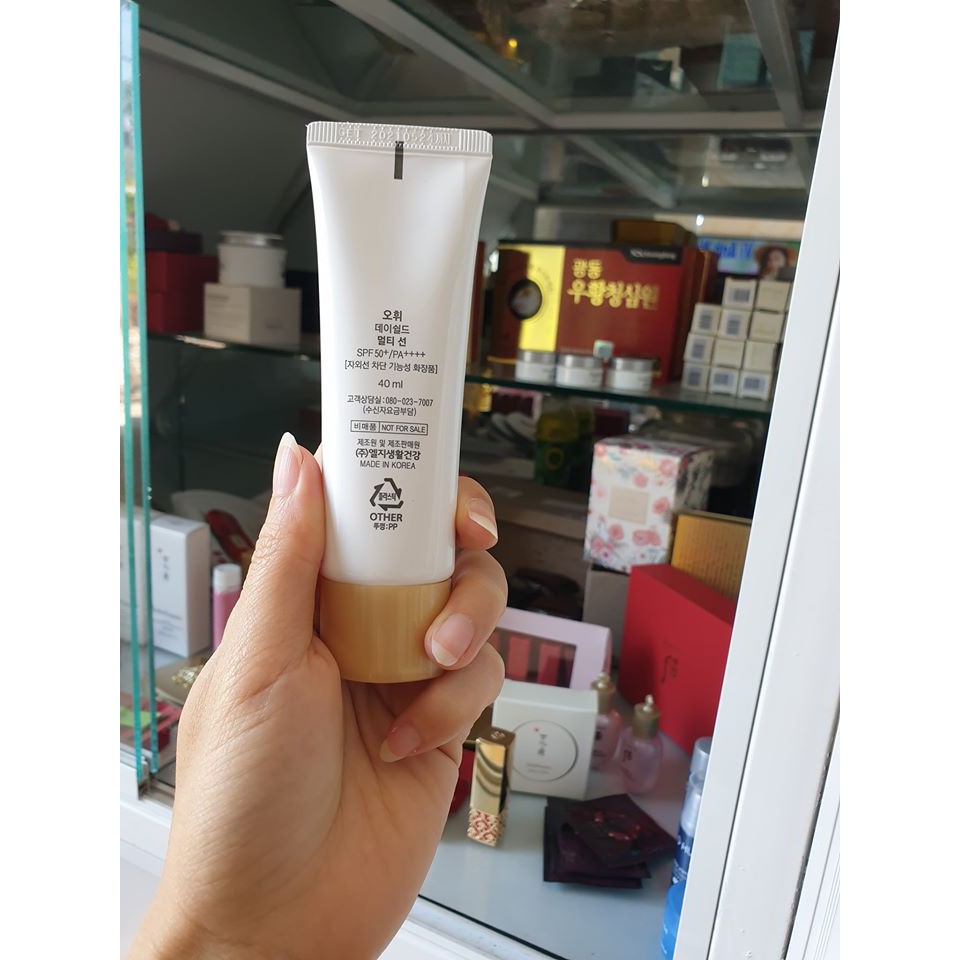 Kem chống nắng Ohui (Ohui Day Shield Multi Sun SPF 50+/PA++++) 40ml