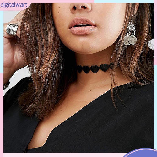Dây chuyền choker phối nhung mặt trái tim cá tính dành cho nữ