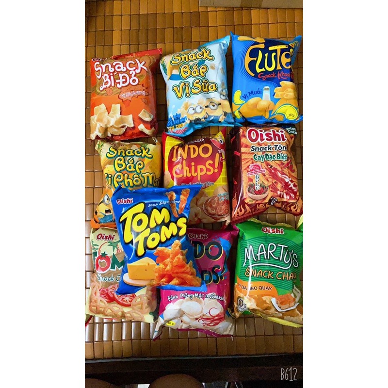 COMBO MIX 10 GÓI SNACK OISHI NGẪU NHIÊN_TẶNG THÊM 1 GÓI TC 11GÓI