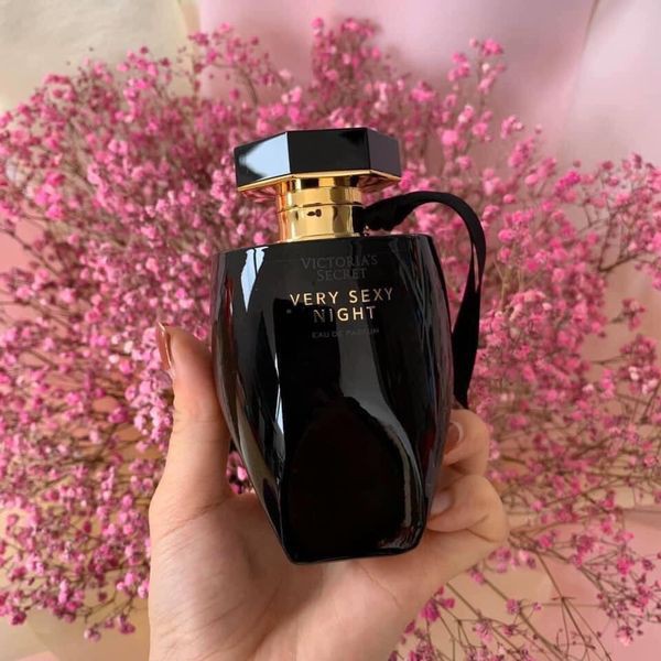 nước hoa nữ VICTORIA'S SECRET 𝐕𝐄𝐑𝐘 𝐒𝐄𝐗𝐘 NIGHT VICTORIA'S SECRET