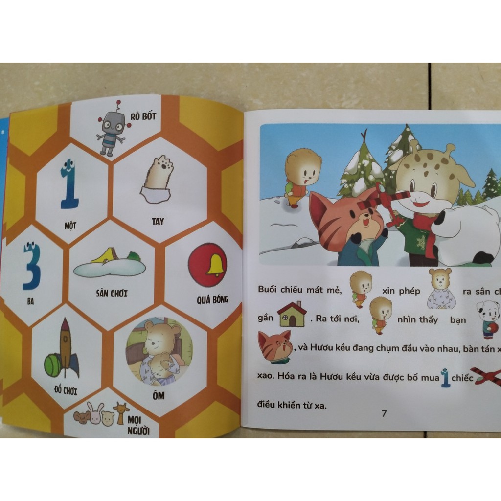 Sách - Gấu bư và người lạ ở sân chơi ( học kỹ năng sống )