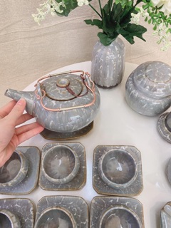Bộ ấm chén vân đá Bát Tràng