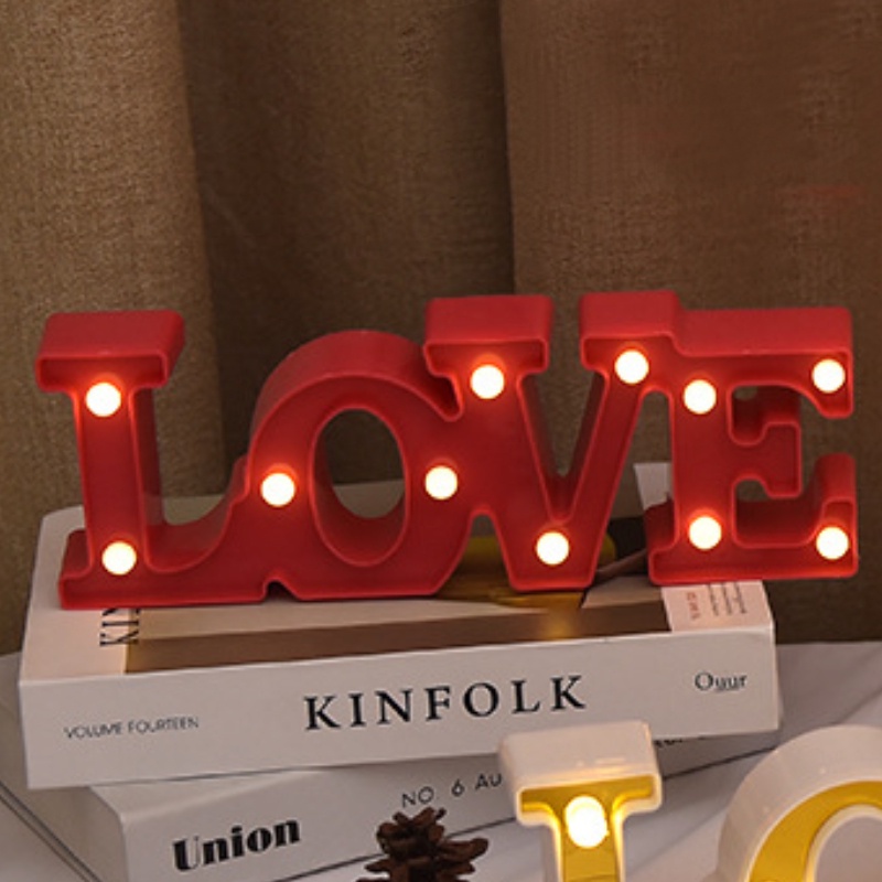 Đèn LED hình chữ love xinh xắn dùng trang trí nhà cửa
