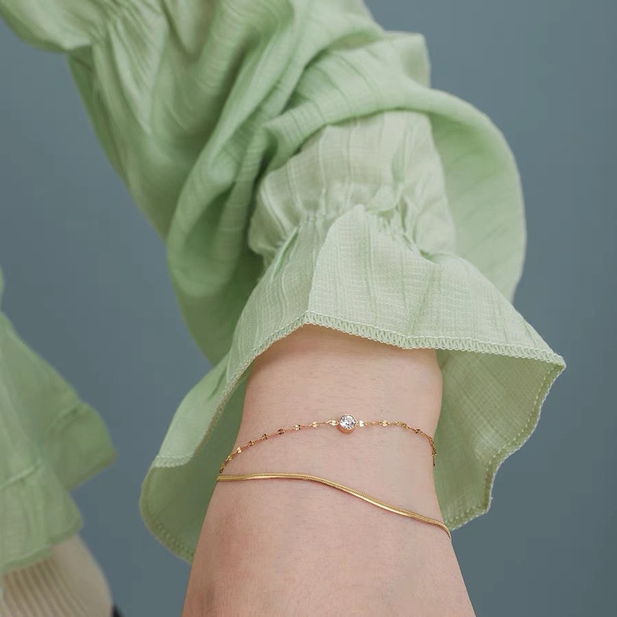 Vòng Tay Hai Lớp Bằng Thép Titan Đính Kim Cương Đơn Giản Không Phai Màu Thời Trang