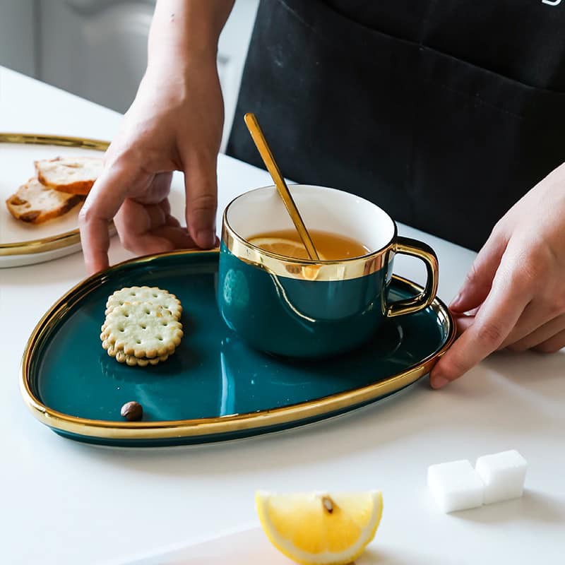 Set cốc cà phê và đĩa ăn sáng ♥️ 𝑭𝑹𝑬𝑬 𝑺𝑯𝑰𝑷 ♥️ set cốc đĩa sứ kèm thìa mạ vàng phong cách Bắc Âu