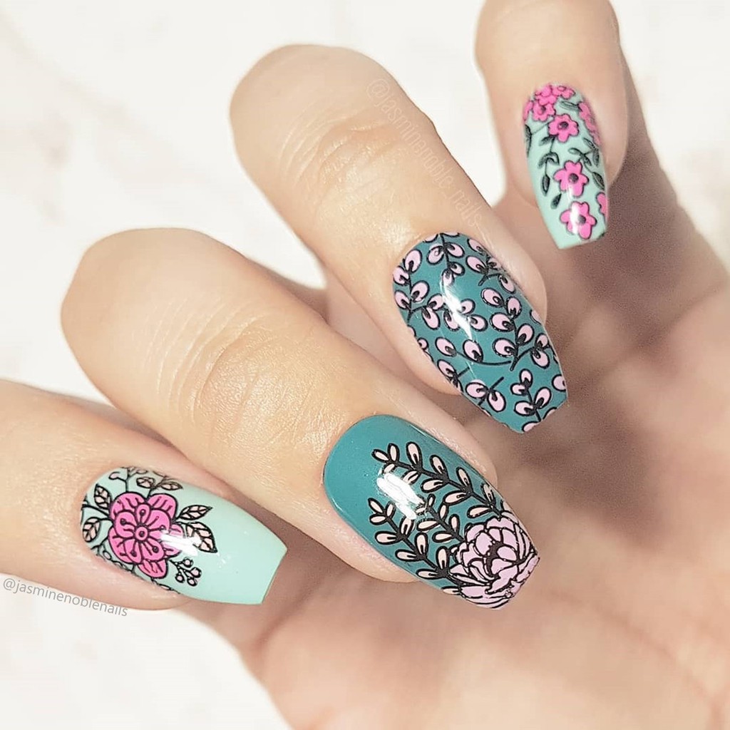 [Hàng mới về] Khuôn dập họa tiết trang trí móng tay tiện dụng