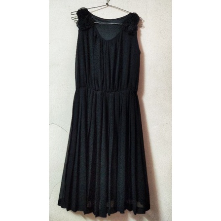 Thanh lý đầm xếp ly