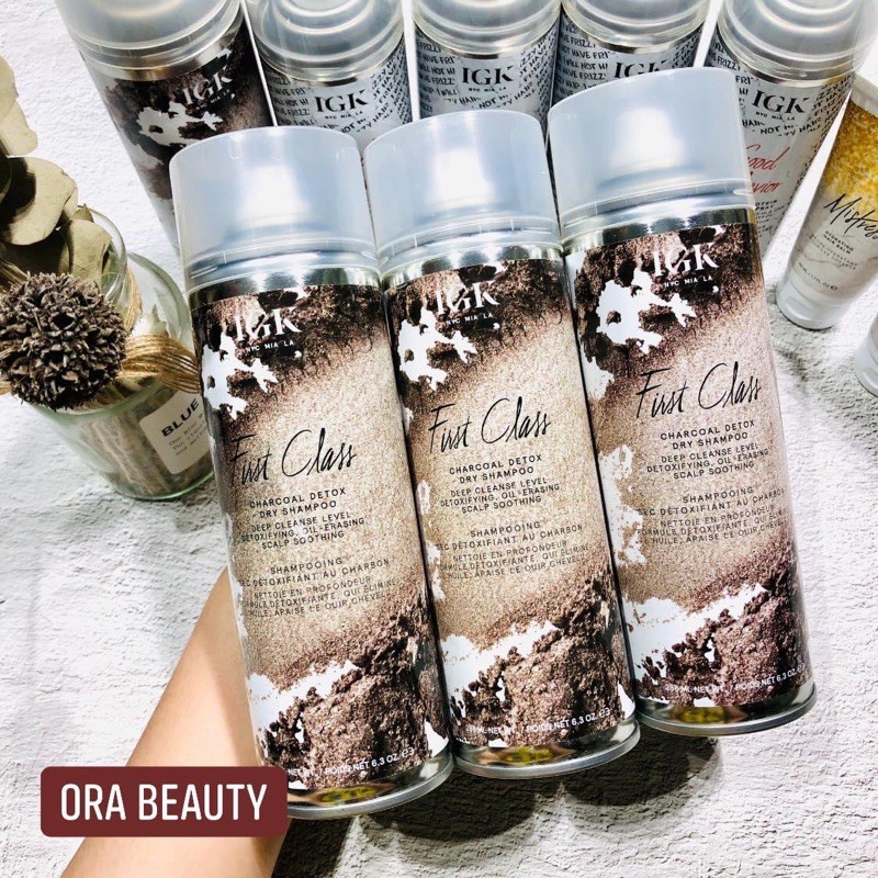 Dầu gội khô IGK First Class Charcoal Detox Dry Shampo