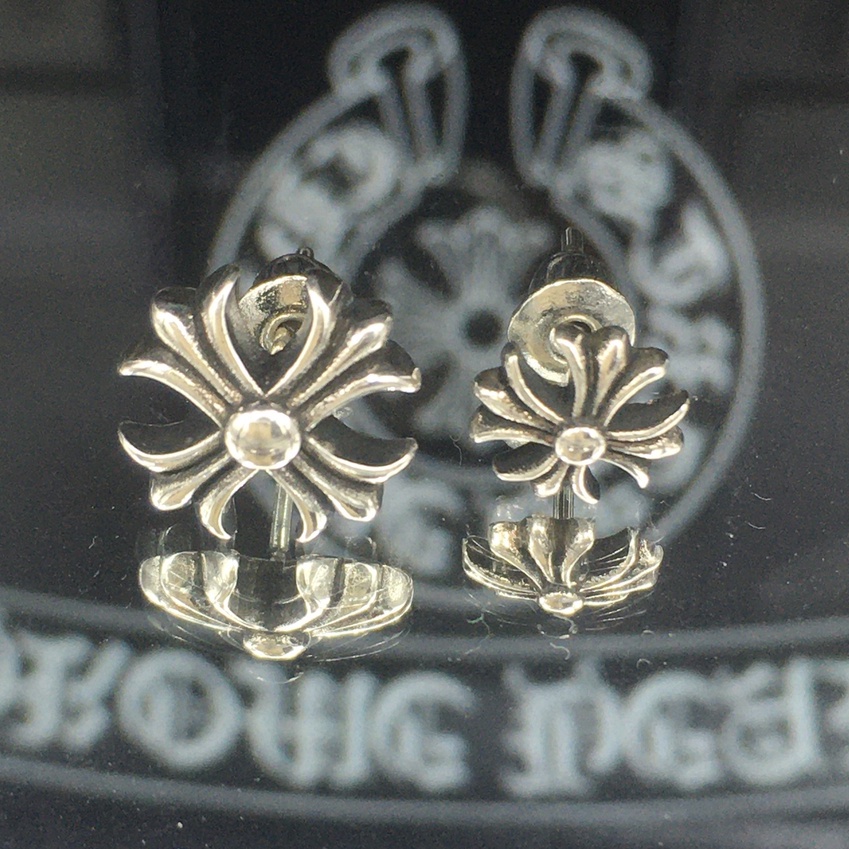 Khuyên tai Chrome Heart bạc thái S925, Bông tai nam nữ Họa tiết hoa văn Cross Cổ điển Mã BT3