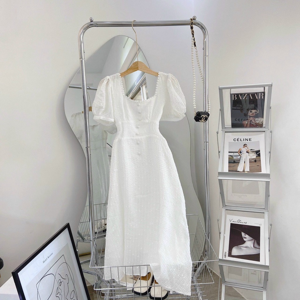 Đầm trắng cổ vuông siêu xinh | BigBuy360 - bigbuy360.vn