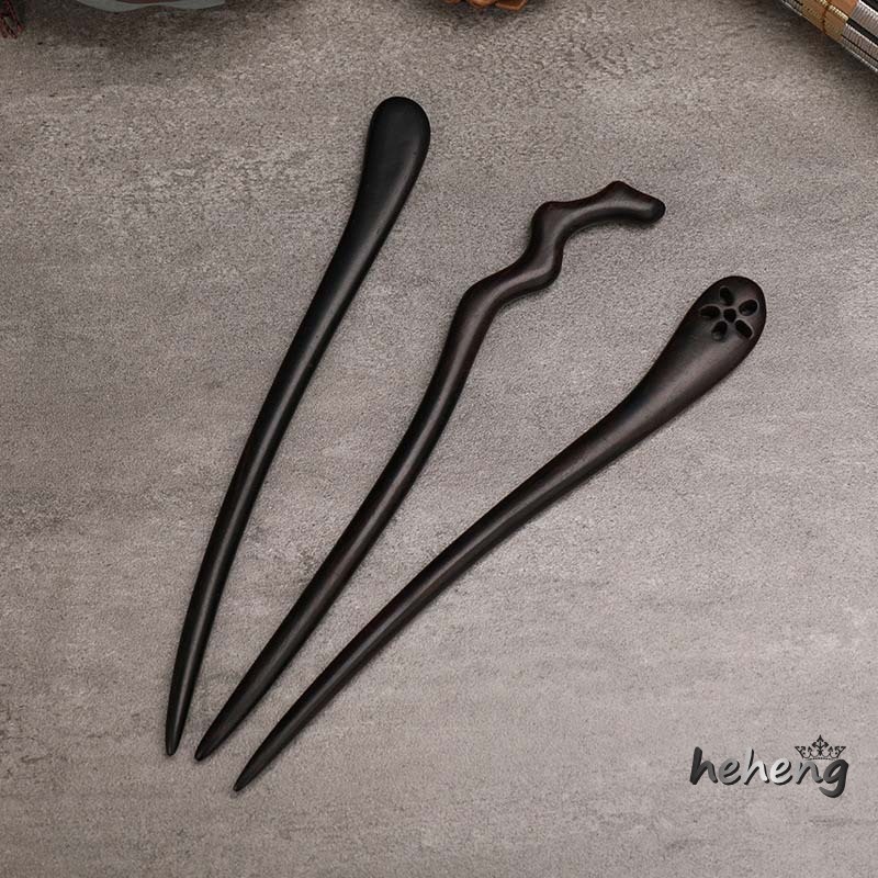 Trâm Cài Tóc Bằng Gỗ Đàn Hương Đen Khắc Họa Tiết Phong Cách Trung Hoa Cổ Điển