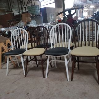 Bộ bàn ăn 4 ghế Windsor