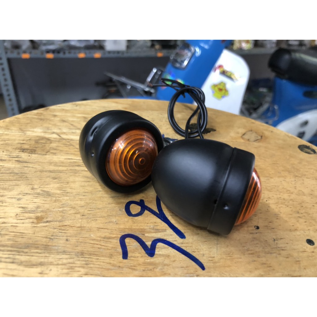 Tai xinhan hột vịt nhỏ cho anh em độ chế xe 67-cub-moto..đen nhám -