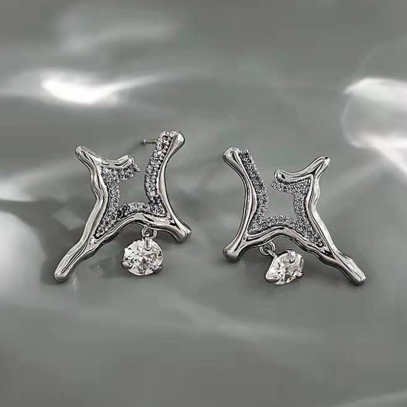 Bông Tai Ngôi Sao Bốn Cánh Bằng Kim Loại Nhẹ Cao Cấp Phong Cách Đường Phố Sang Trọng Dành Cho Nữ