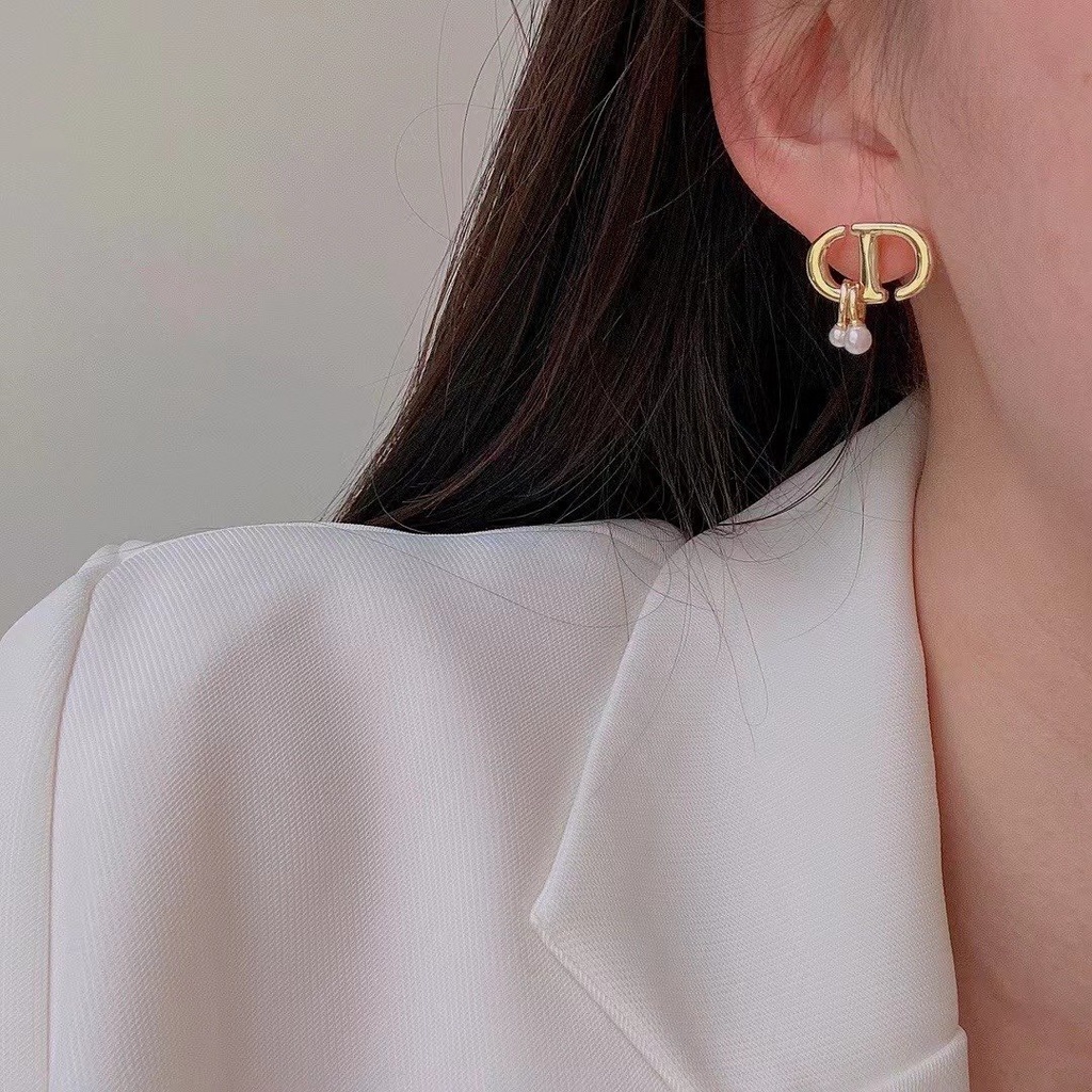 Khuyên Tai Tròn Khắc Chữ Dior Bằng Thép Titanium Thời Trang Cho Nữ