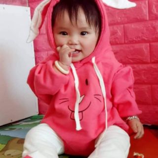 đầm tiểu thư.