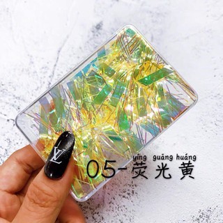 SET GIẤY KIẾNG ẨN MÓNG