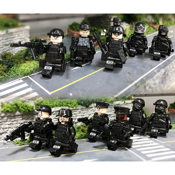 Biệt đội 12 lính cảnh sát SWAT - Đồ chơi Lắp ghép Xếp hình Lego