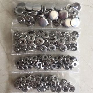 Set 50 bộ cúc bấm 13 li 4 thành phần