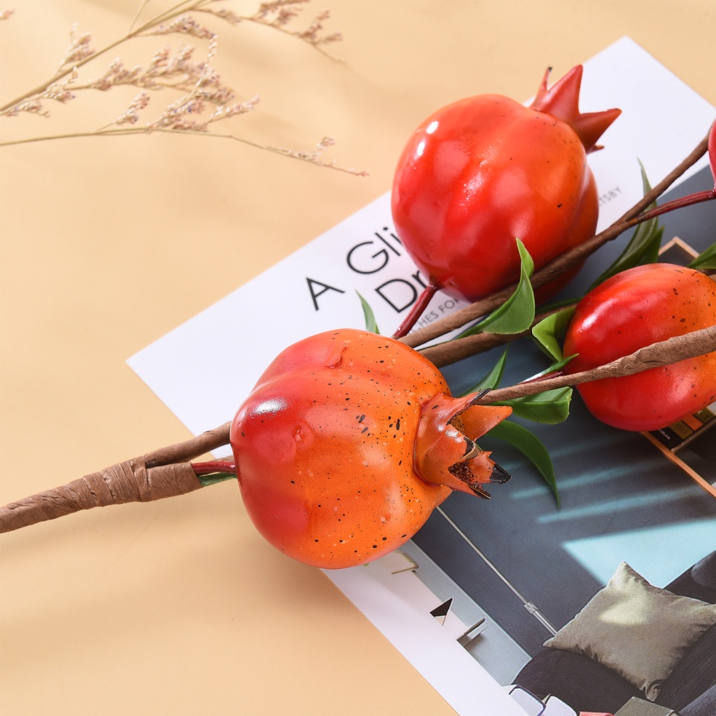 Nhánh Cây Lựu Nhân Tạo Treo Tường Trang Trí Nhà Cửa / Tiệc Cưới / Giáng Sinh