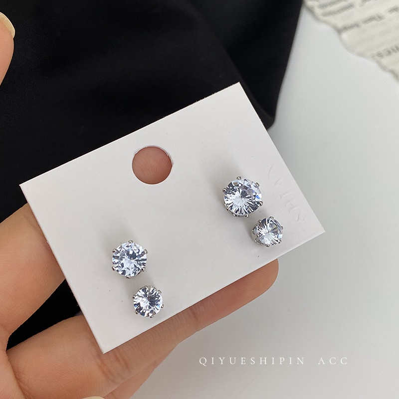 Khuyên Tai Nam Châm Hút Không Cần Bấm Lỗ Tai Phong Cách punk Đường Phố