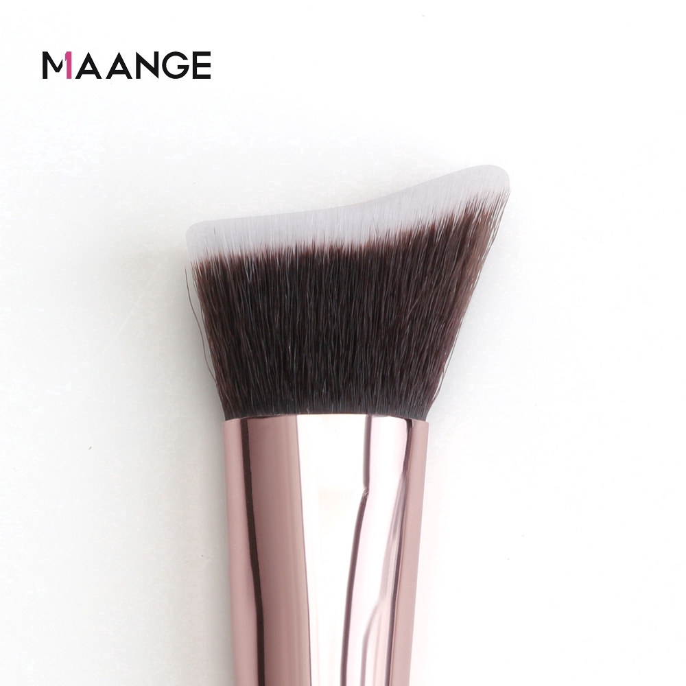 Cọ Trang Điểm MAANGE 5805-04 Tạo Khối 40g