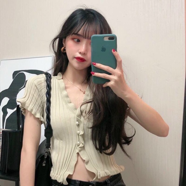 [Video + Ảnh] Áo Croptop Viền Bèo Cúc Ngọc A5042 | BigBuy360 - bigbuy360.vn