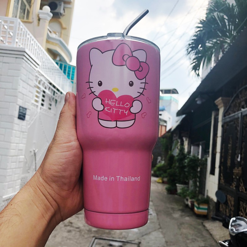 Ly Giữ Nhiệt Inox 900ML Hình Doraemon Kitty Tặng Kèm Ống Hút Và Túi Vải giá sỉ​, giá bán buôn